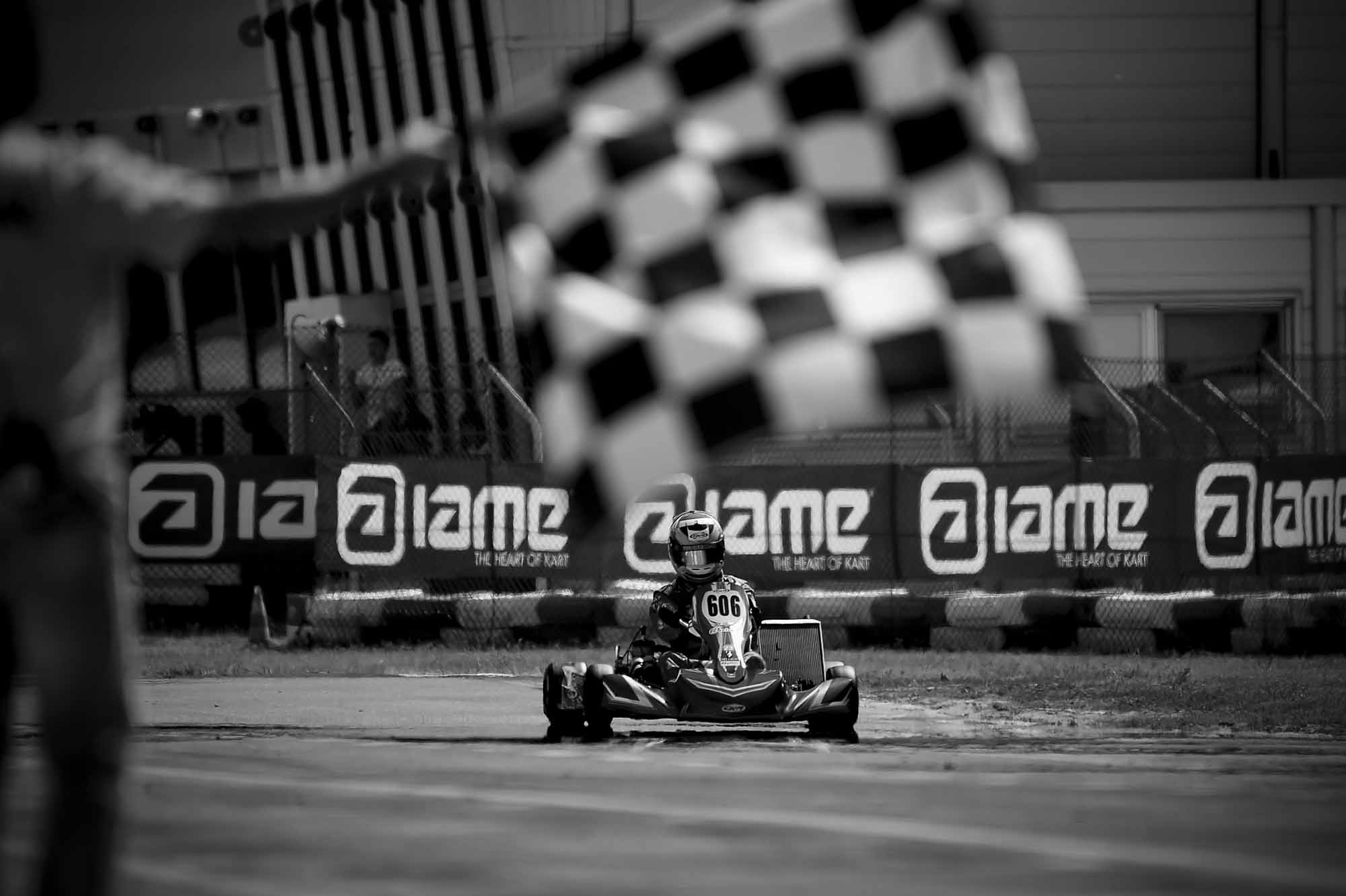 24329_606_VAN-DER-SCHAFT_JUSTINKZ_IAME_8606